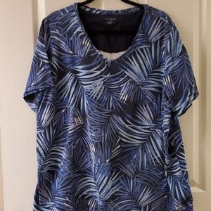 Tropical print t-shirt.